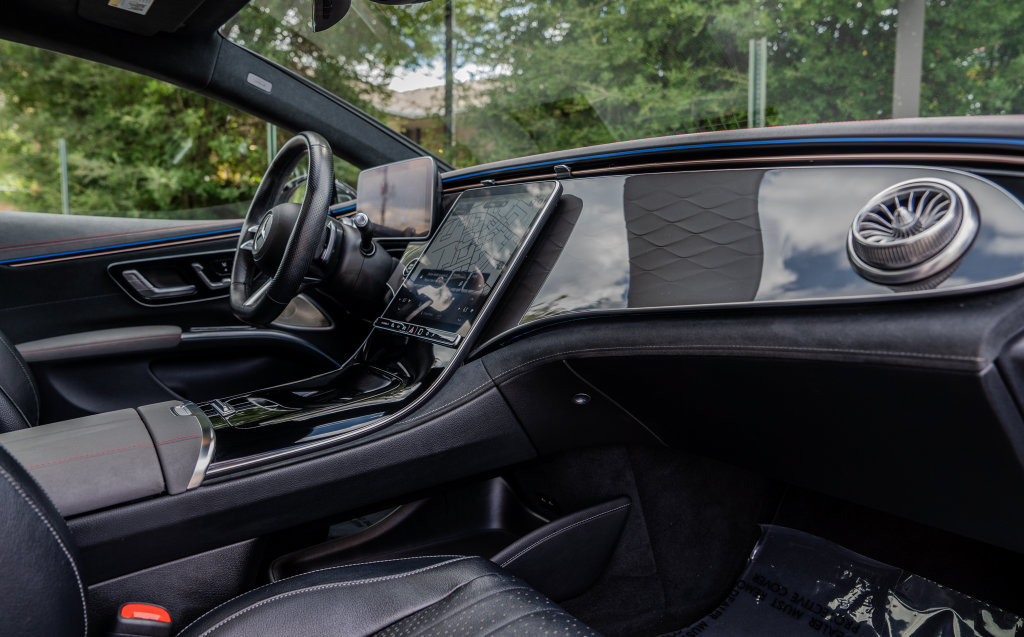 Used 2023 Mercedes-Benz EQS 450+ Sedan image 25