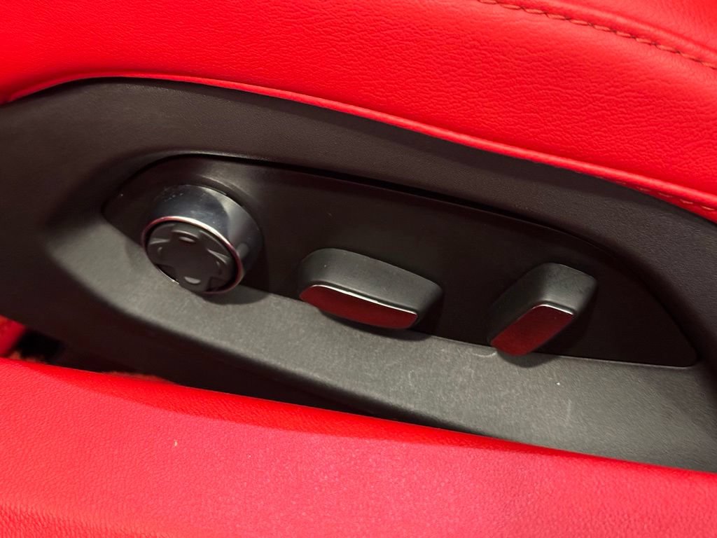 Used 2024 Chevrolet Corvette Z06 RWD image 24