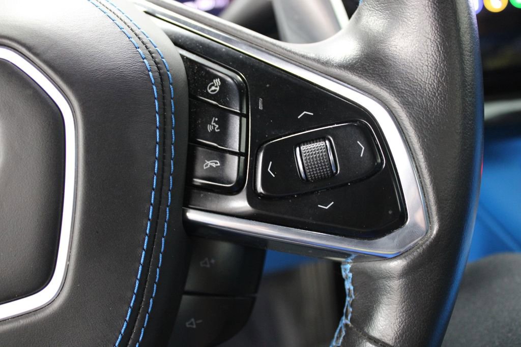 Used 2023 Chevrolet Corvette Stingray Premium Conv w/ Stealth Interior Trim Package image 32