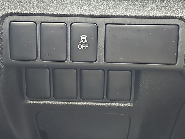 Used 2020 Mitsubishi Eclipse Cross ES image 17