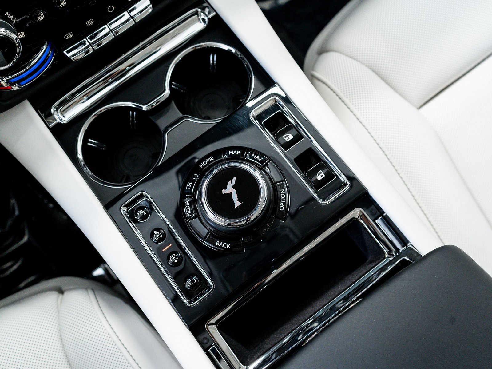 New 2025 Rolls-Royce Ghost image 41