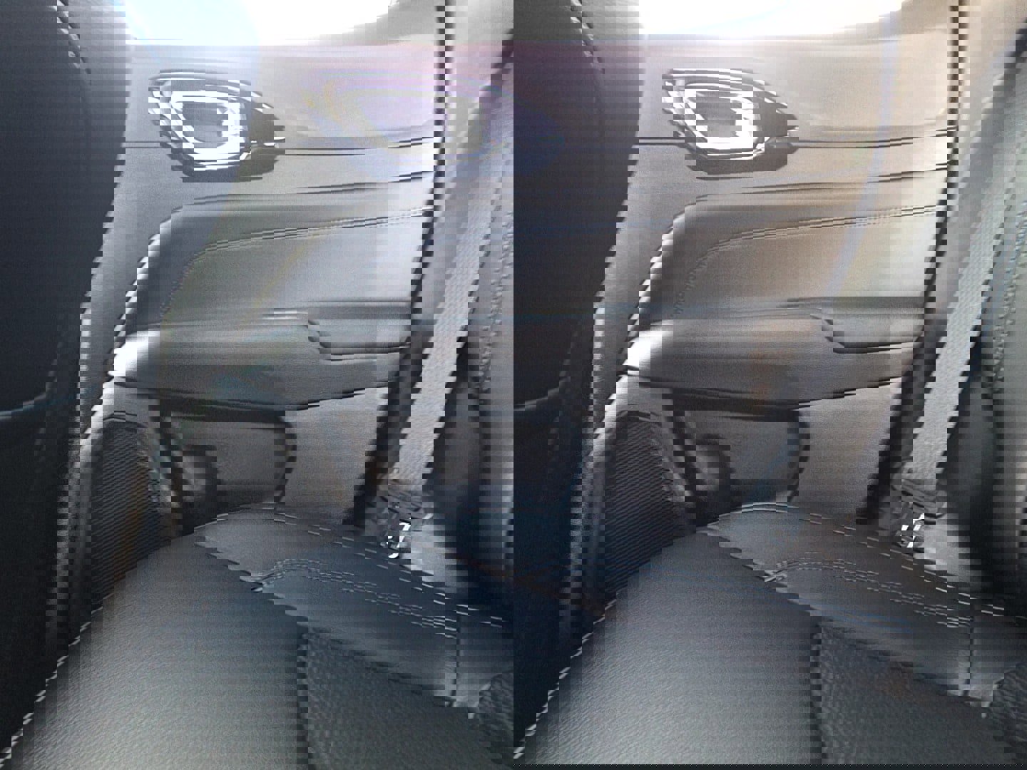 New 2026 Jeep Compass Latitude image 14