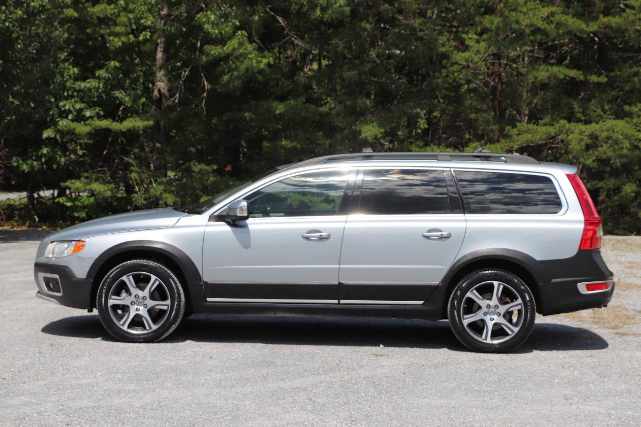 Used 2013 Volvo XC70 T6 AWD/4WD image 22