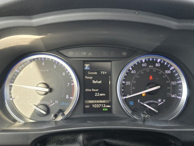Used 2019 Toyota Highlander XLE AWD/4WD image 19