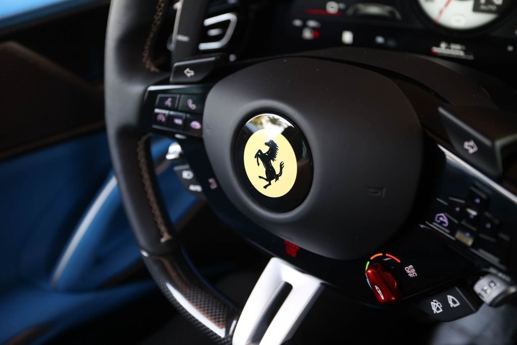 Used 2026 Ferrari Purosangue AWD/4WD image 31