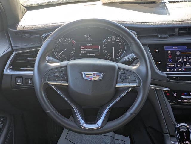 Used 2023 Cadillac XT6 Luxury image 15