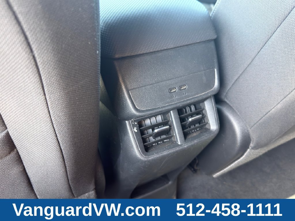 Used 2026 Chevrolet Equinox LT AWD/4WD image 24