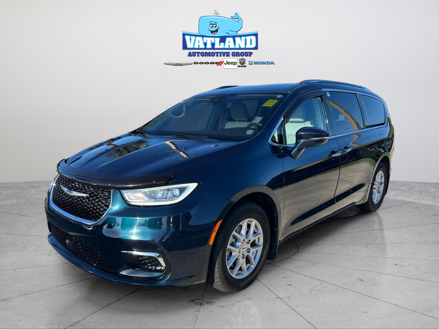 Certified 2021 Chrysler Pacifica Touring-L