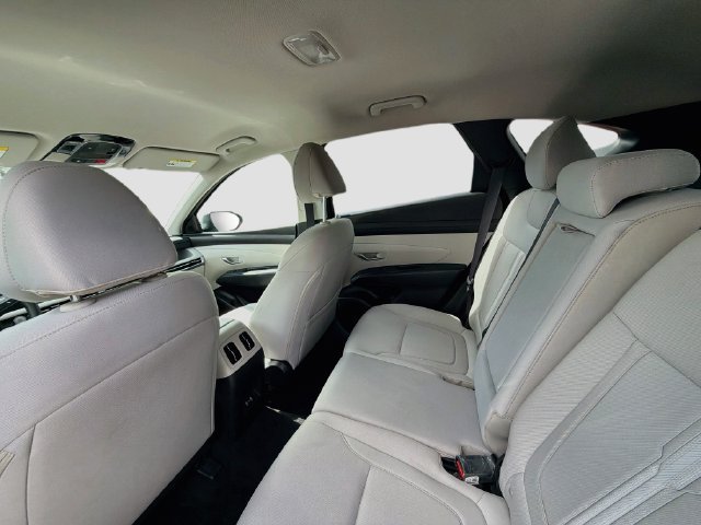 Certified 2025 Hyundai Tucson SEL FWD image 24