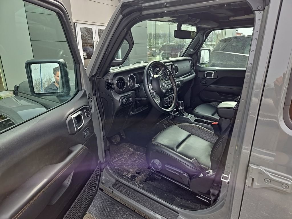 Used 2023 Jeep Wrangler Altitude image 16