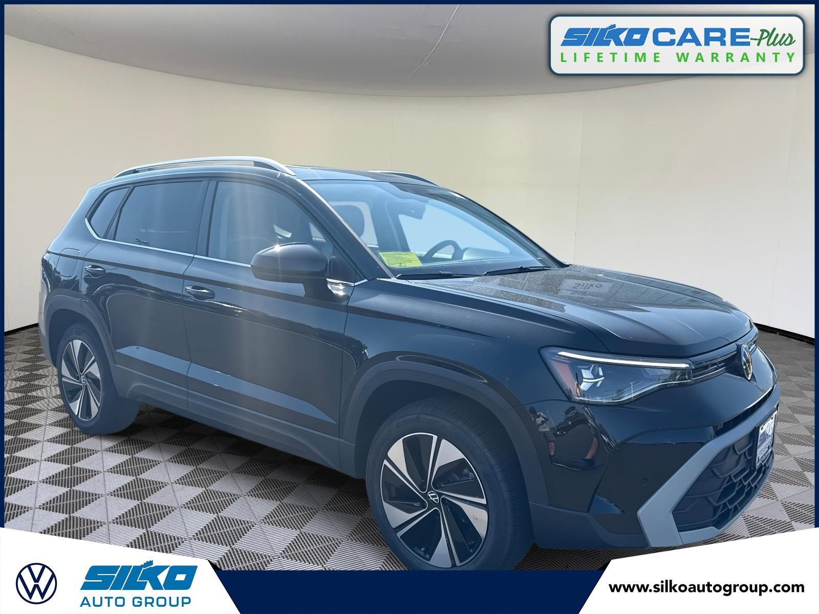 New 2025 Volkswagen Taos SE