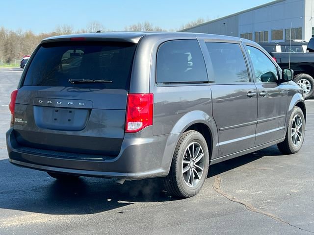 Used 2017 Dodge Grand Caravan SE FWD image 37