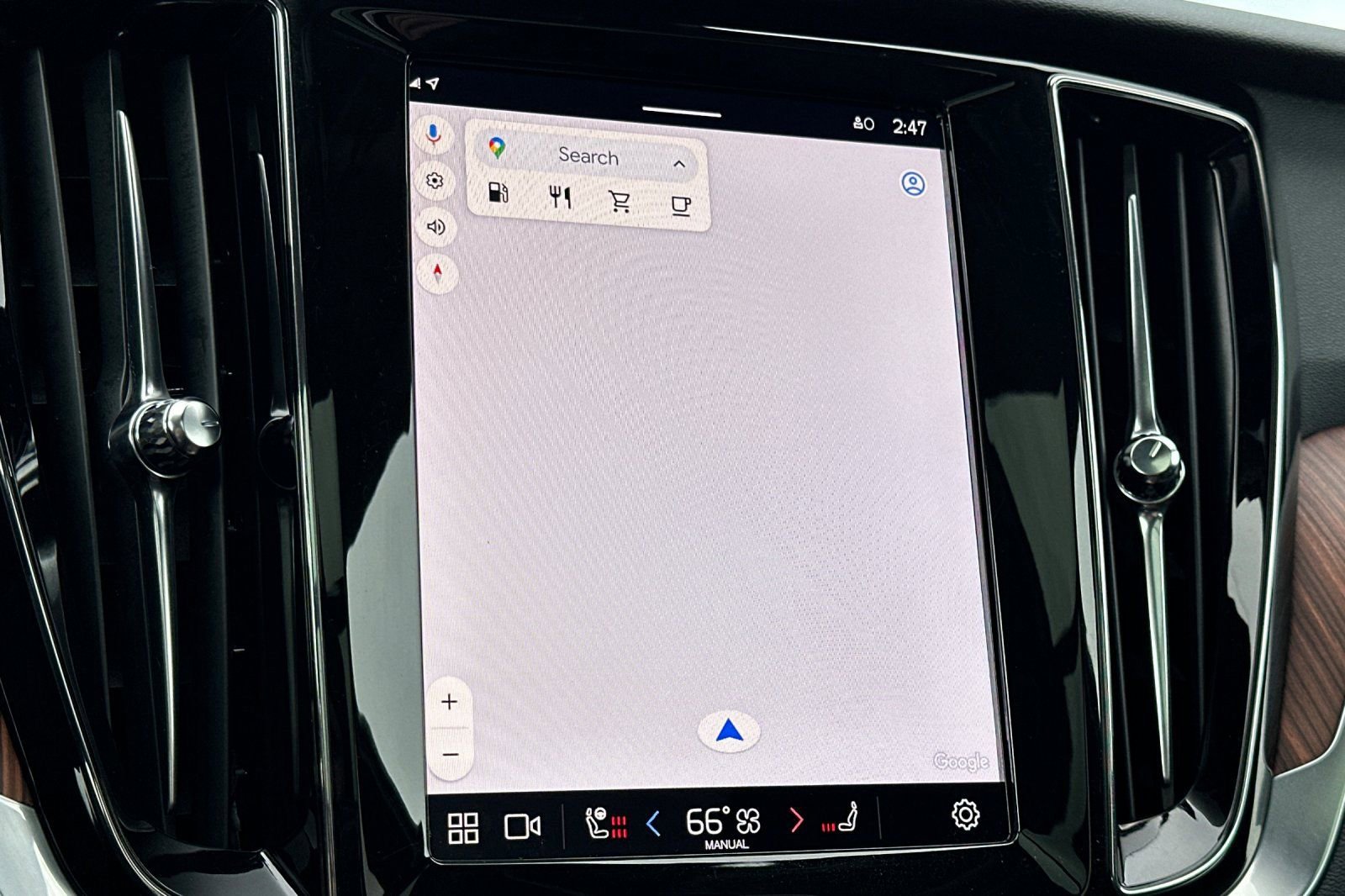 Used 2025 Volvo V60 B5 Cross Country Plus image 20