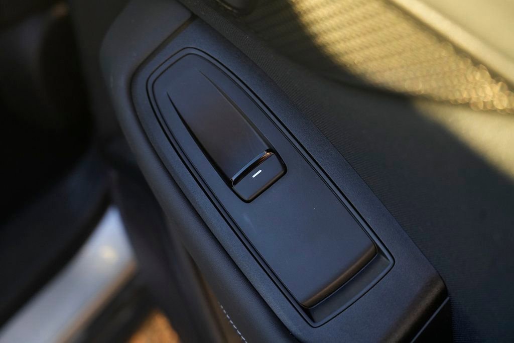 Used 2023 Subaru Outback 2.5i image 33