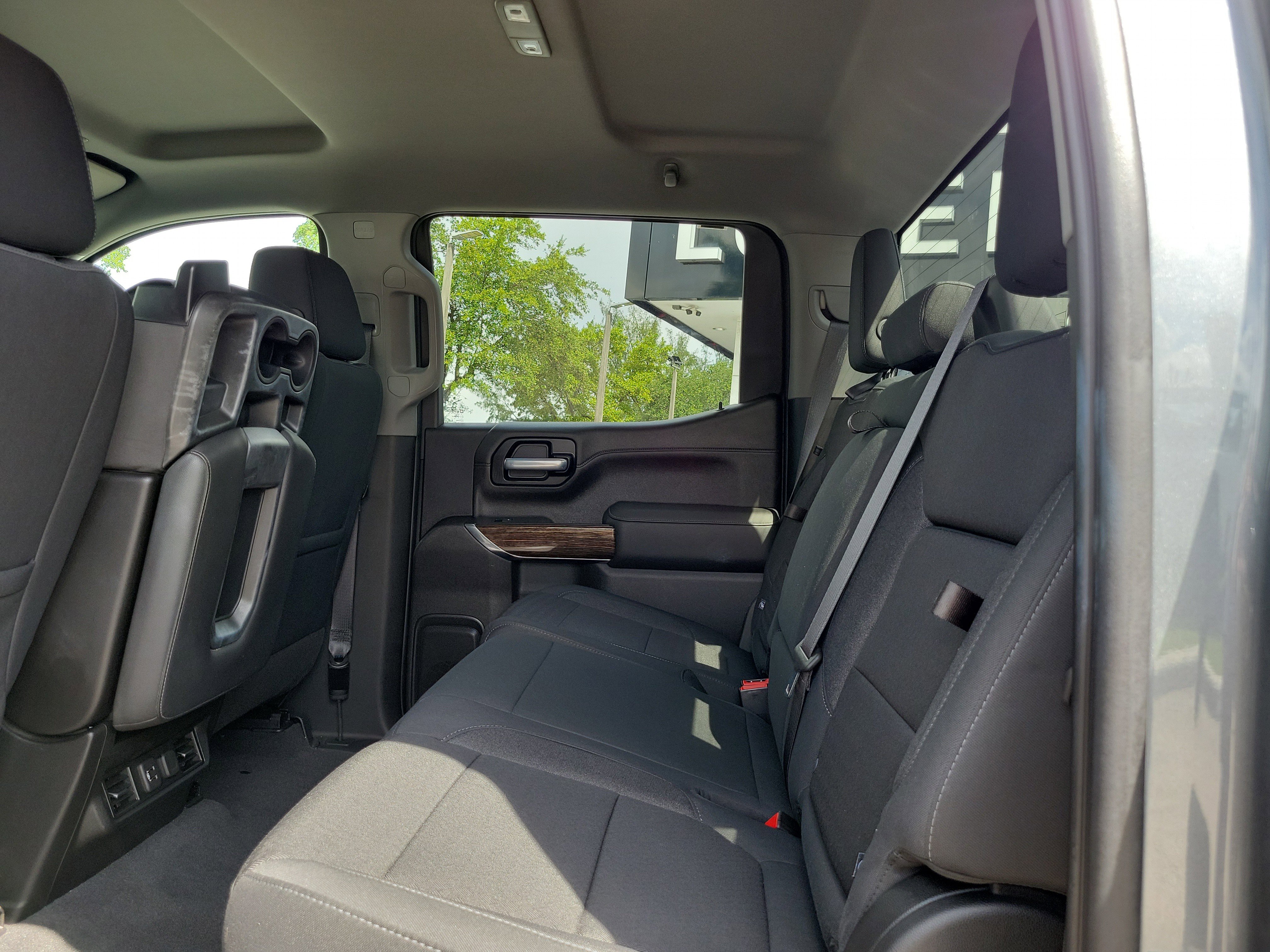 Used 2021 GMC Sierra 1500 Elevation image 13