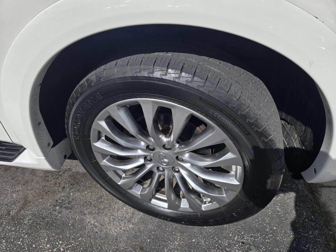Used 2016 INFINITI QX80 Luxe w/ 22" Wheel Package image 53