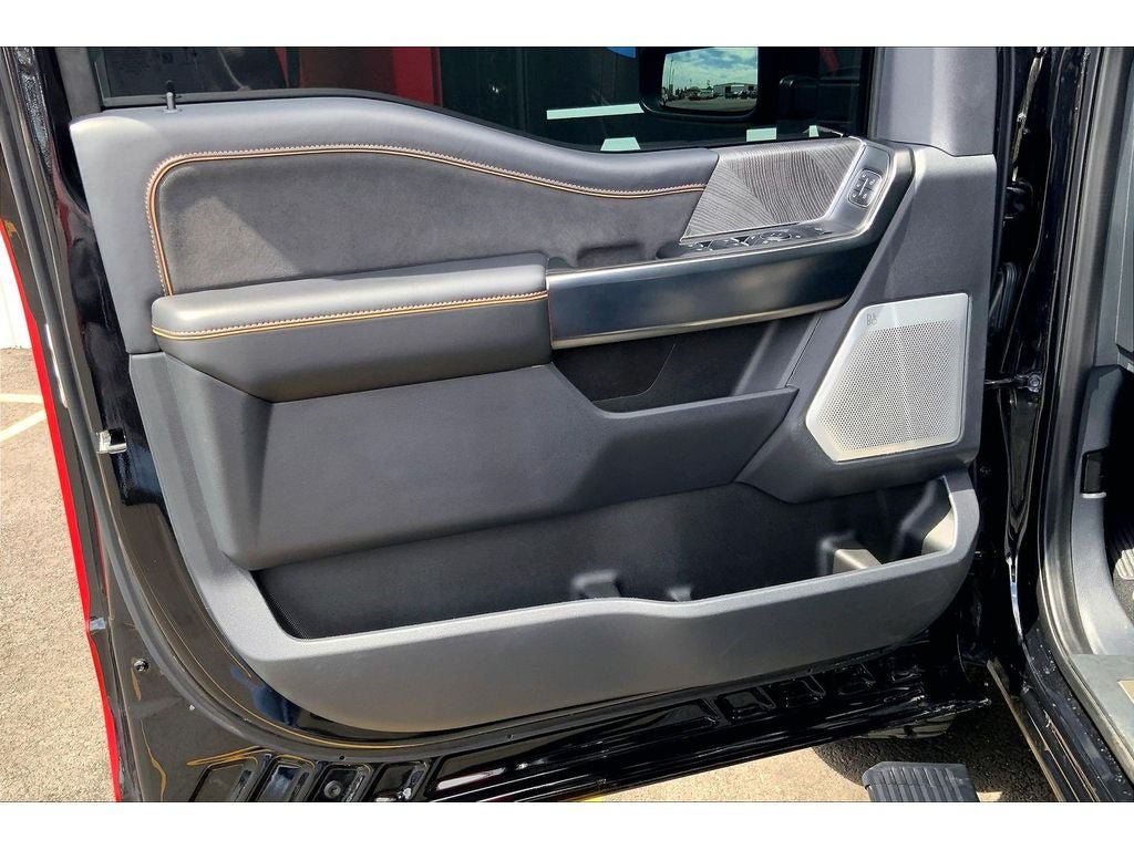 Used 2024 Ford F250 Platinum AWD/4WD image 24