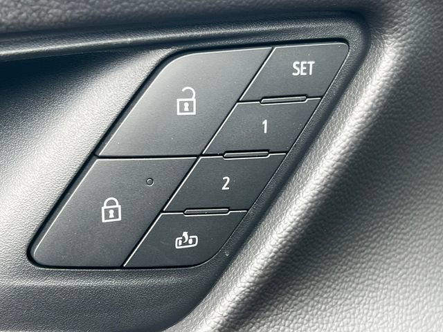 New 2027 Chevrolet Equinox RS w/ Safety and Technology Package AWD/4WD image 16