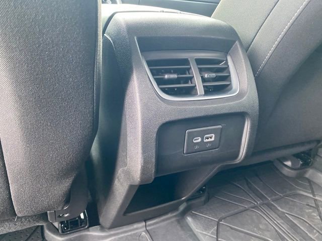 Certified 2025 Chevrolet Blazer LT w/ Convenience Package image 18