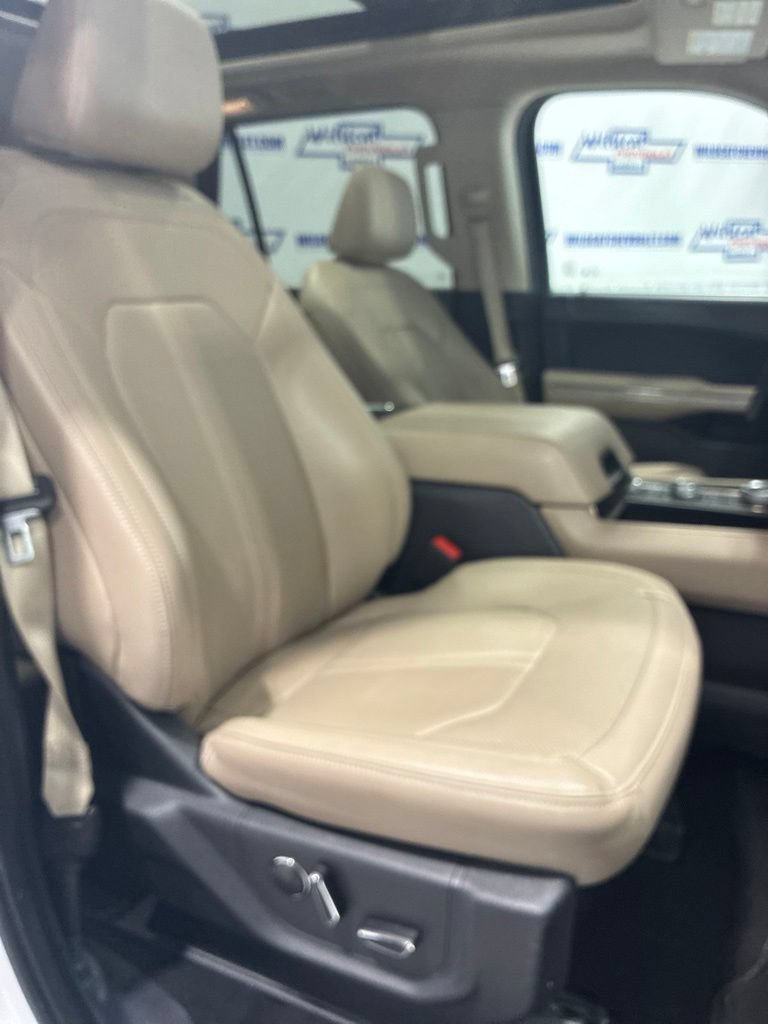 Used 2024 Ford Expedition Limited AWD/4WD image 43