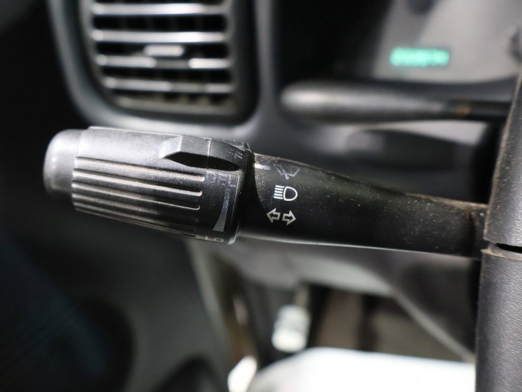 Used 1998 Dodge Ram 1500 Truck ST image 26