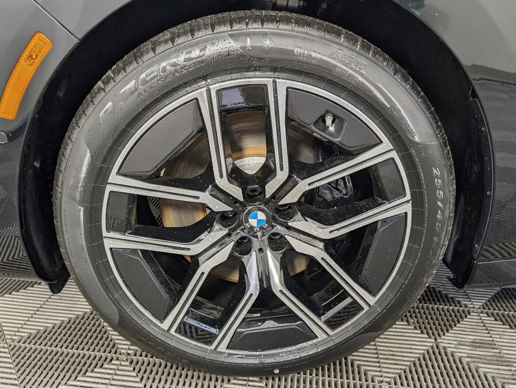 New 2026 BMW 740i xDrive AWD/4WD image 10