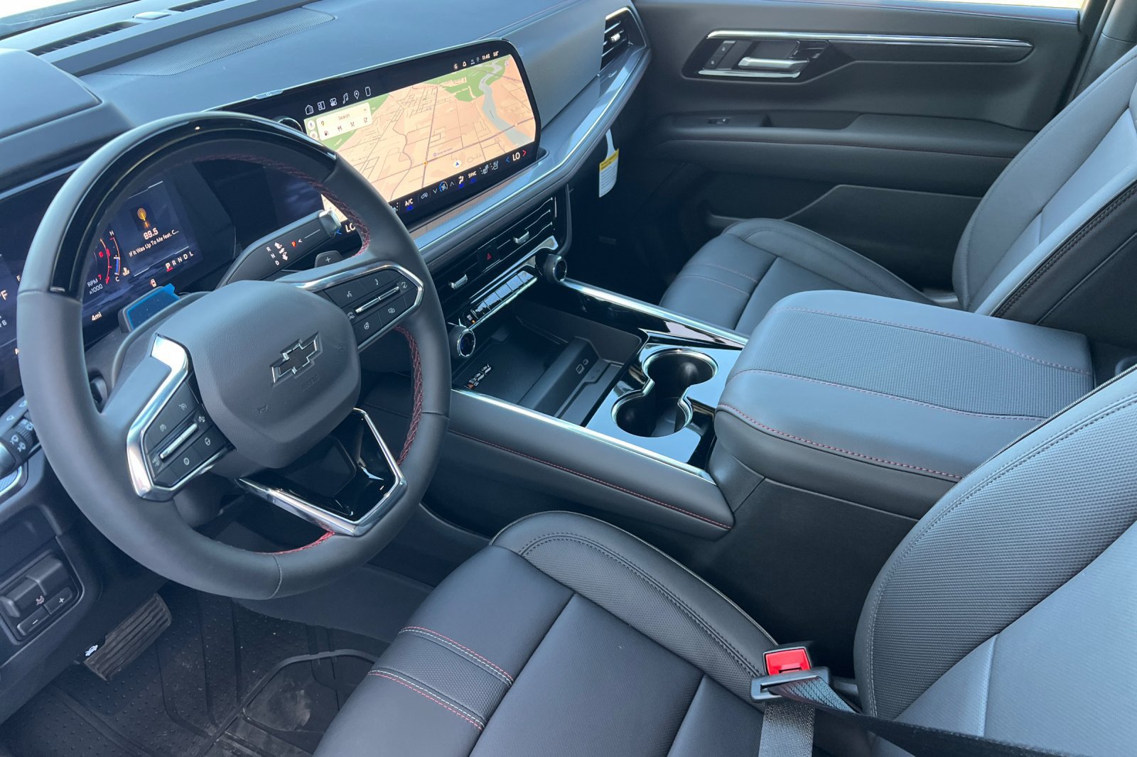 New 2027 Chevrolet Tahoe RST w/ Advanced Technology Package AWD/4WD image 7