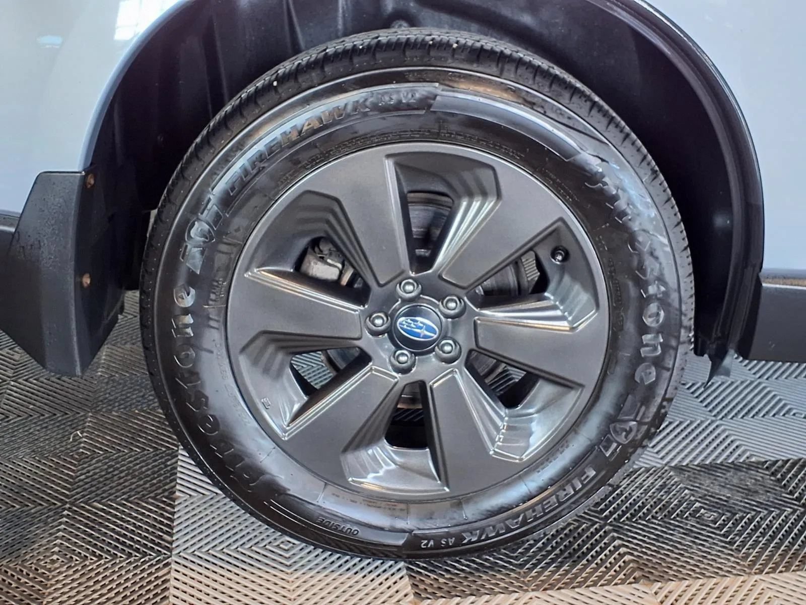Used 2018 Subaru Forester 2.5i Limited AWD/4WD image 9