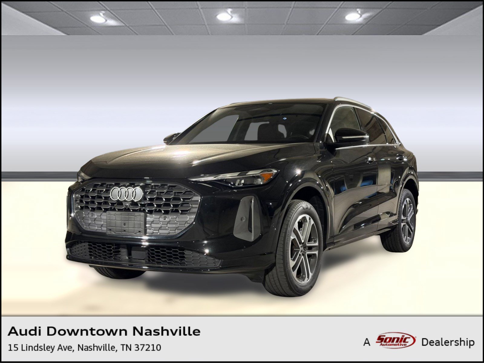 Certified 2025 Audi Q5 Premium w/ Convenience Package AWD/4WD image 1