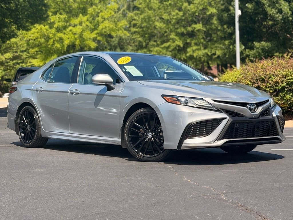 Used 2024 Toyota Camry XSE w/ Navigation Package AWD/4WD image 2