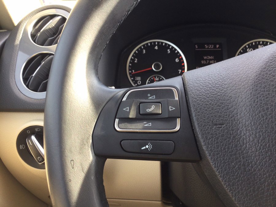 Used 2014 Volkswagen Tiguan SE AWD/4WD image 20