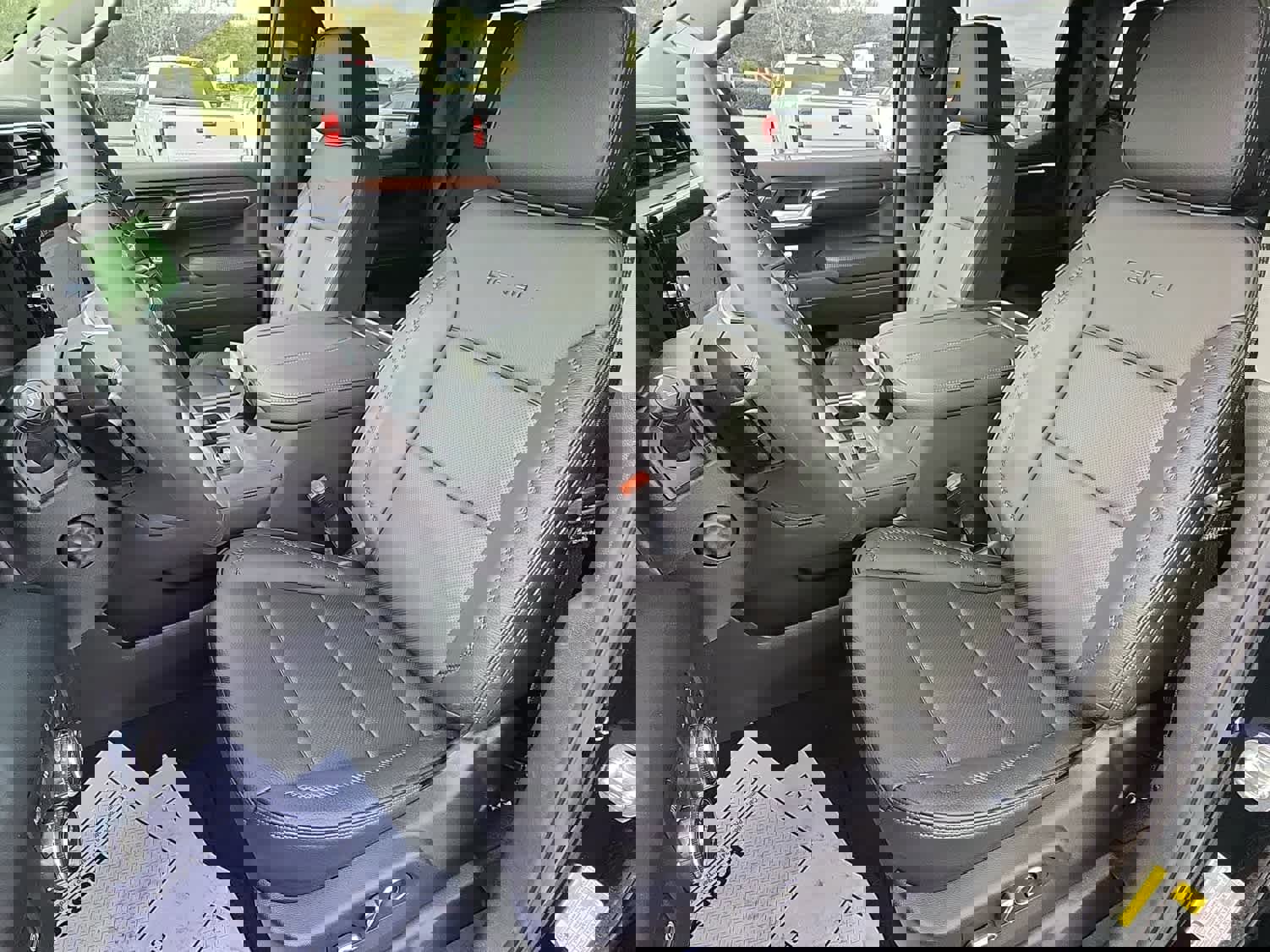 New 2026 GMC Sierra 1500 Denali w/ Denali Reserve Package image 13