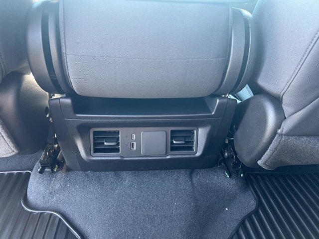 New 2026 Chevrolet Silverado 1500 Custom Trail Boss w/ LPO, Dark Essentials Package image 30