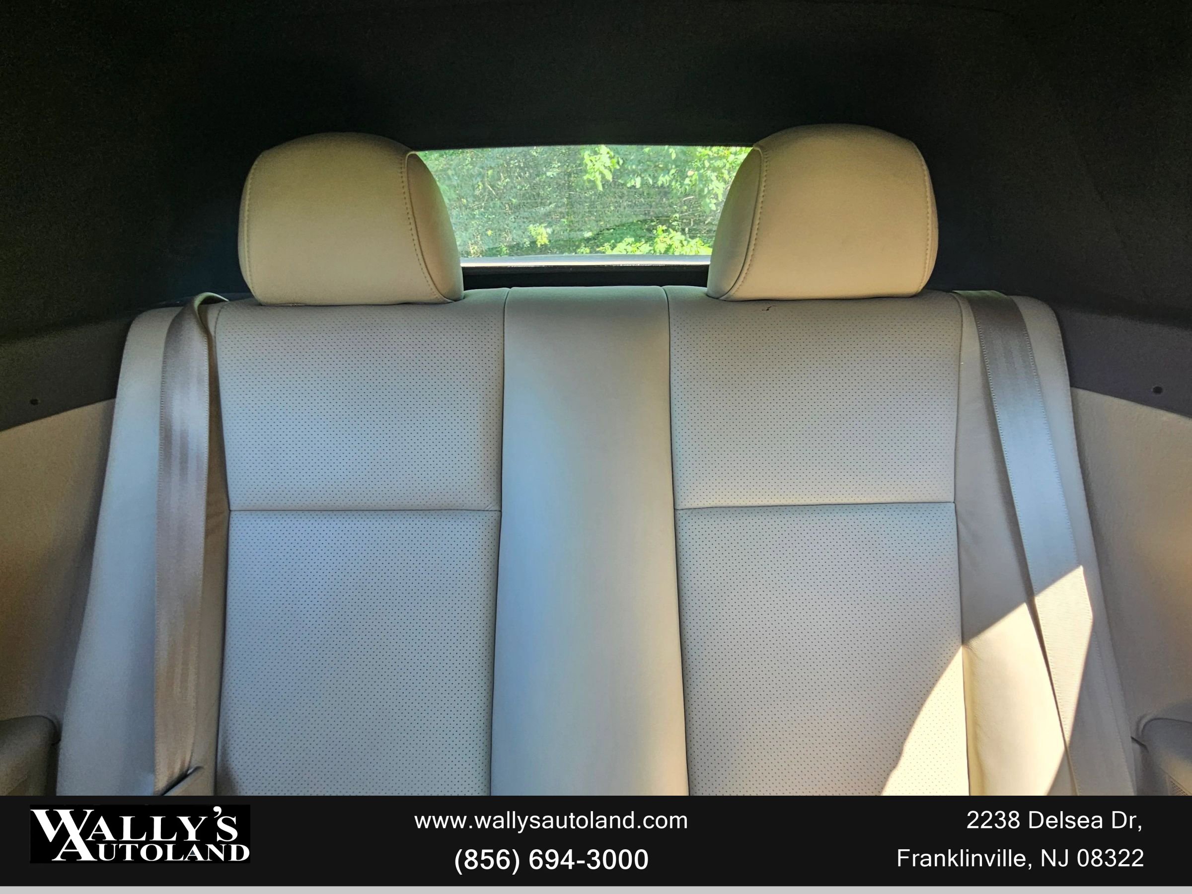 Used 2006 Toyota Solara SLE image 28