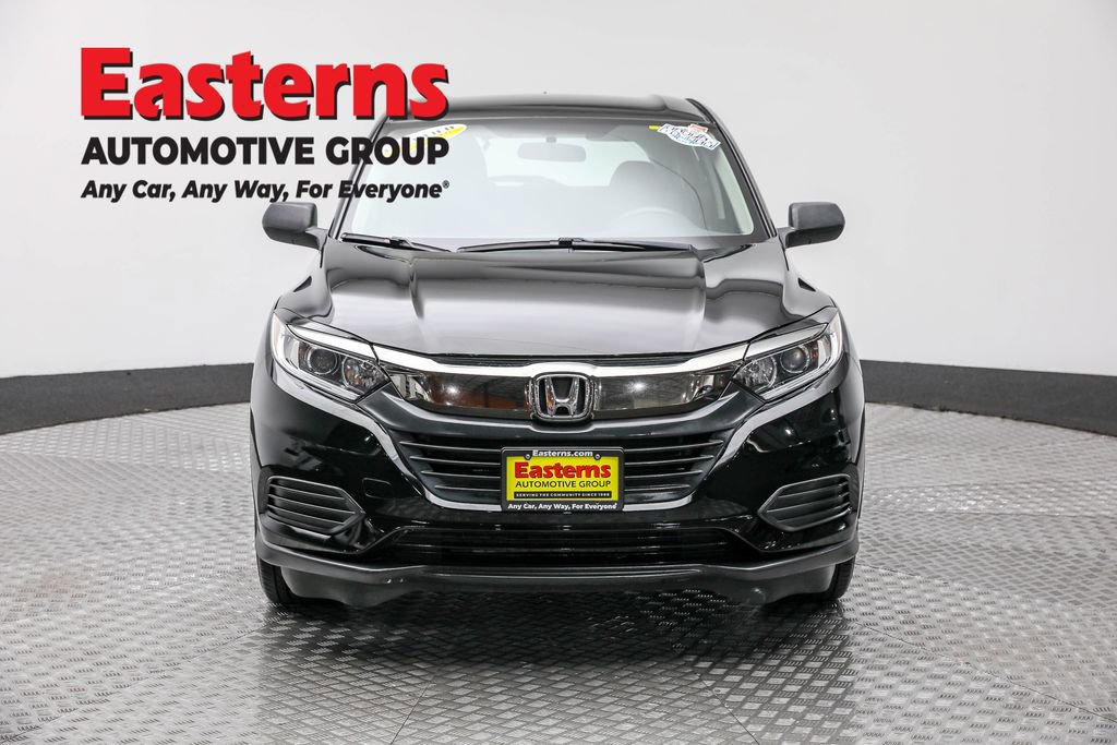 Used 2019 Honda HR-V LX image 2