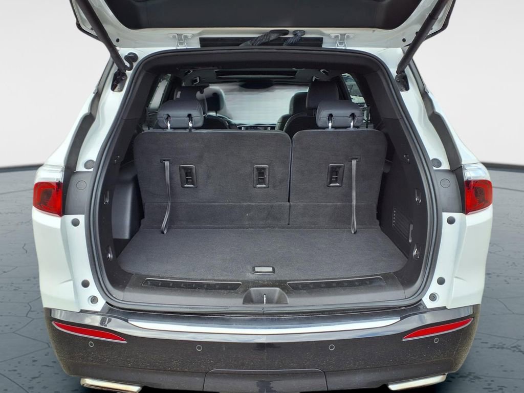 Used 2023 Buick Enclave Essence w/ Experience Buick Package image 15