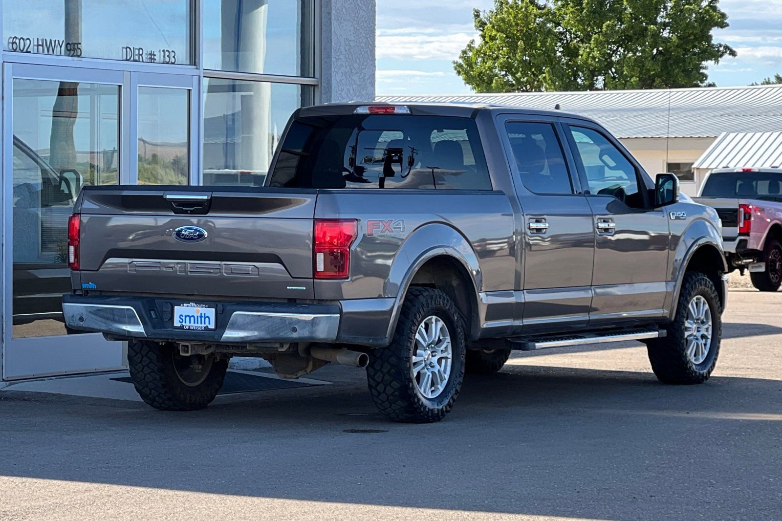 Used 2018 Ford F150 Lariat w/ Equipment Group 502A Luxury image 3
