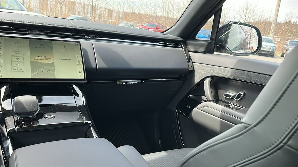 New 2026 Land Rover Range Rover Sport Dynamic SE image 24