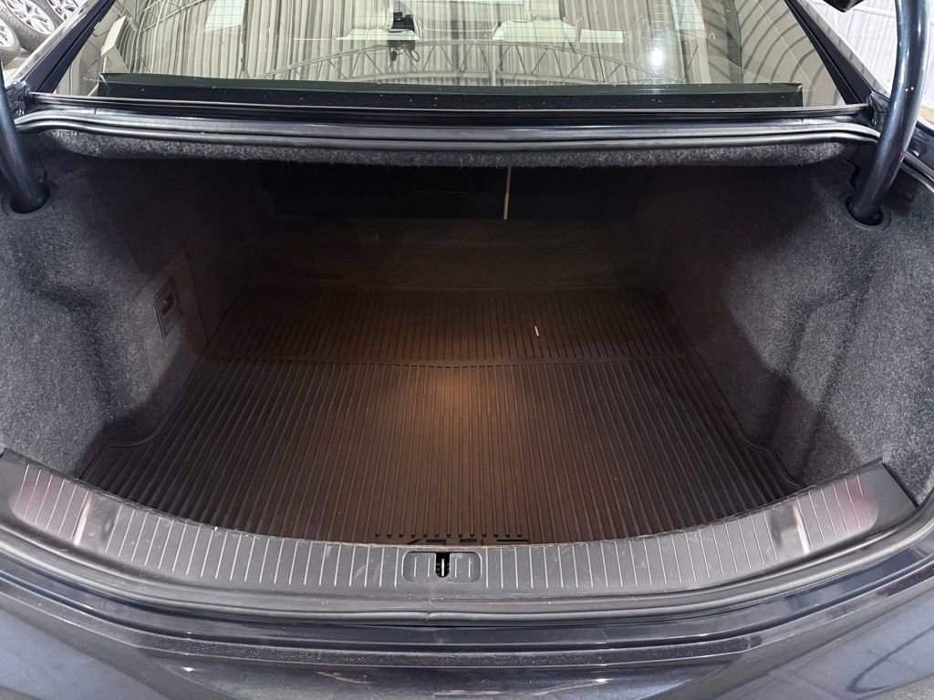 Used 2014 Cadillac XTS Platinum image 28