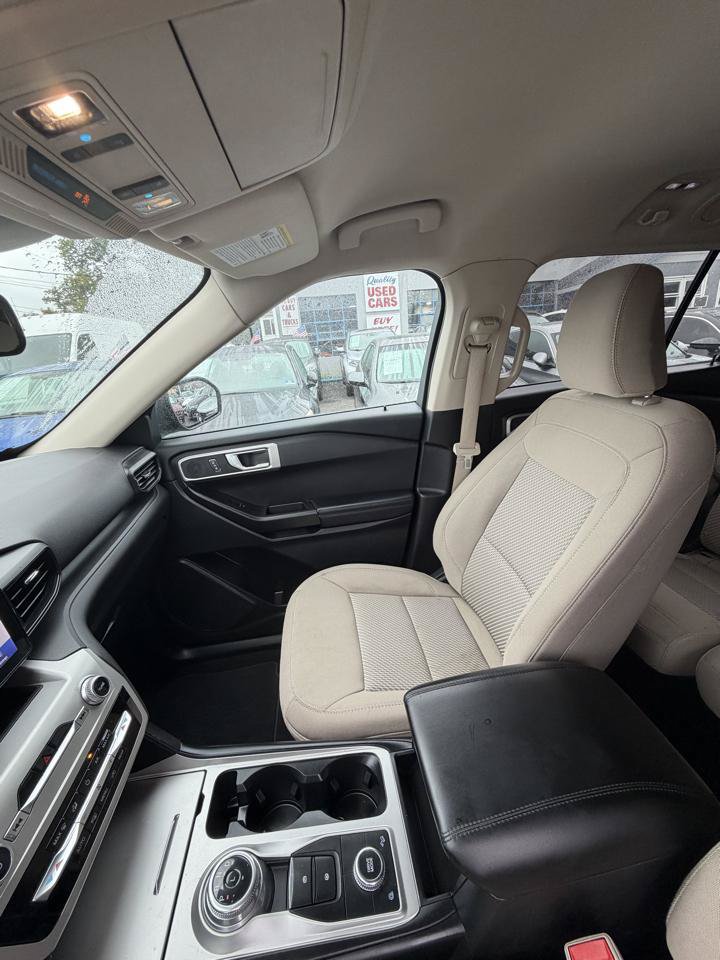 Used 2022 Ford Explorer 4WD image 18
