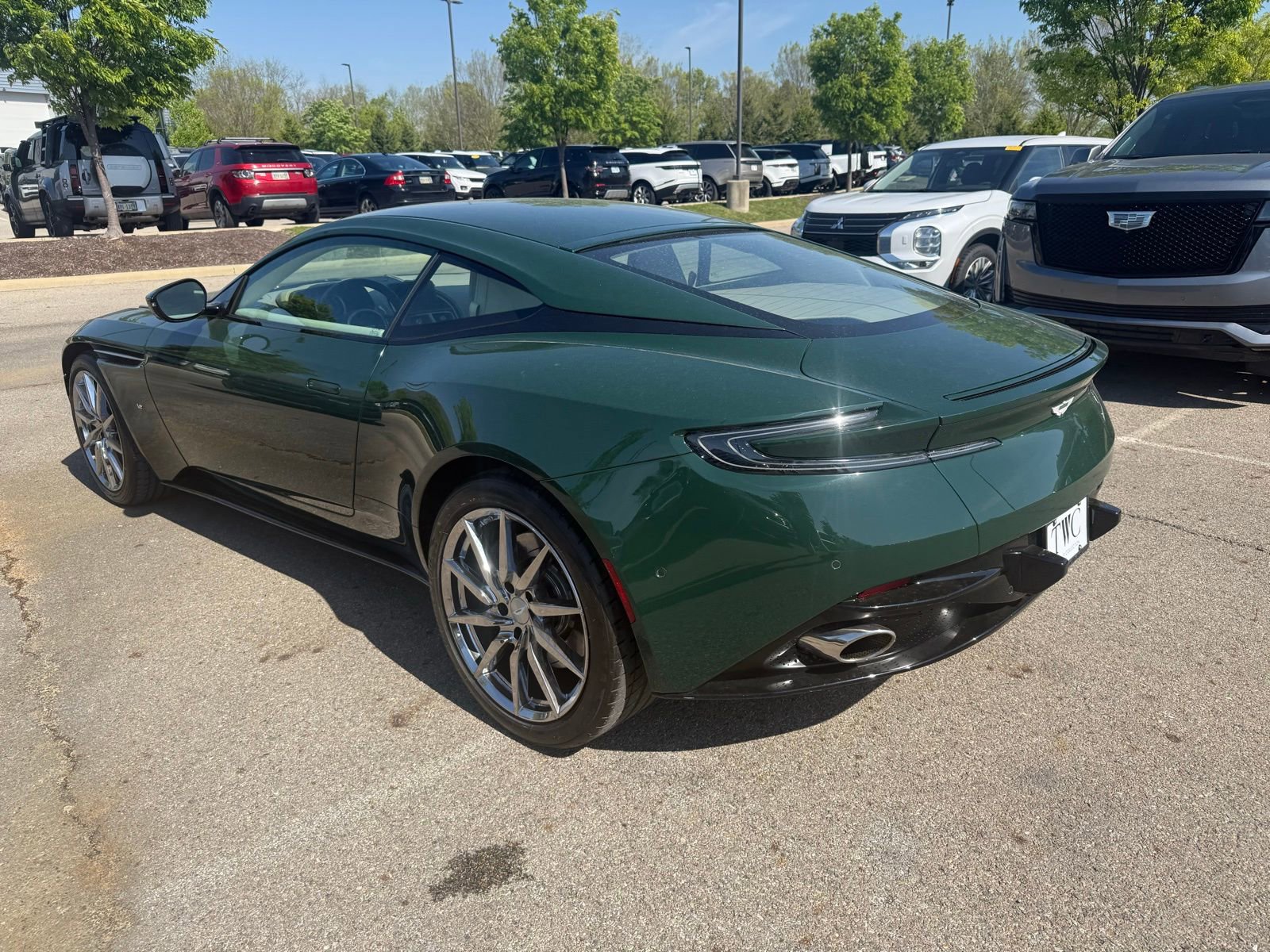 Used 2017 Aston Martin DB11 V12 image 7