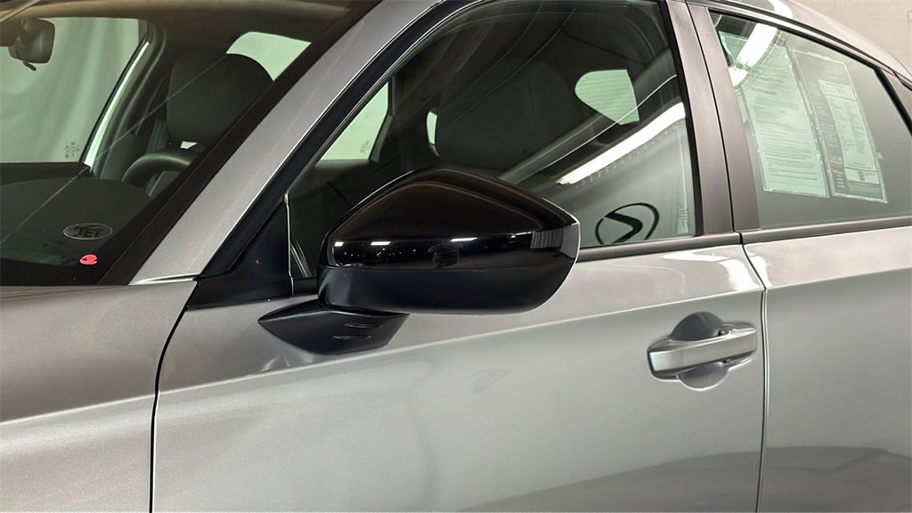 Used 2024 Honda Civic Sport image 5