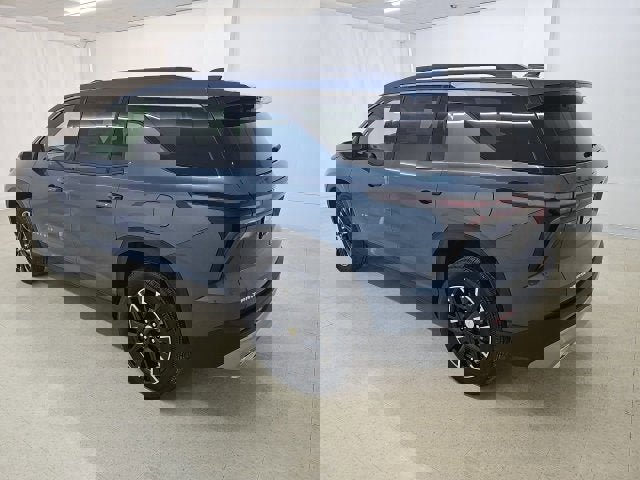 New 2026 Chevrolet Traverse LT w/ Sun and Wheel Package image 6