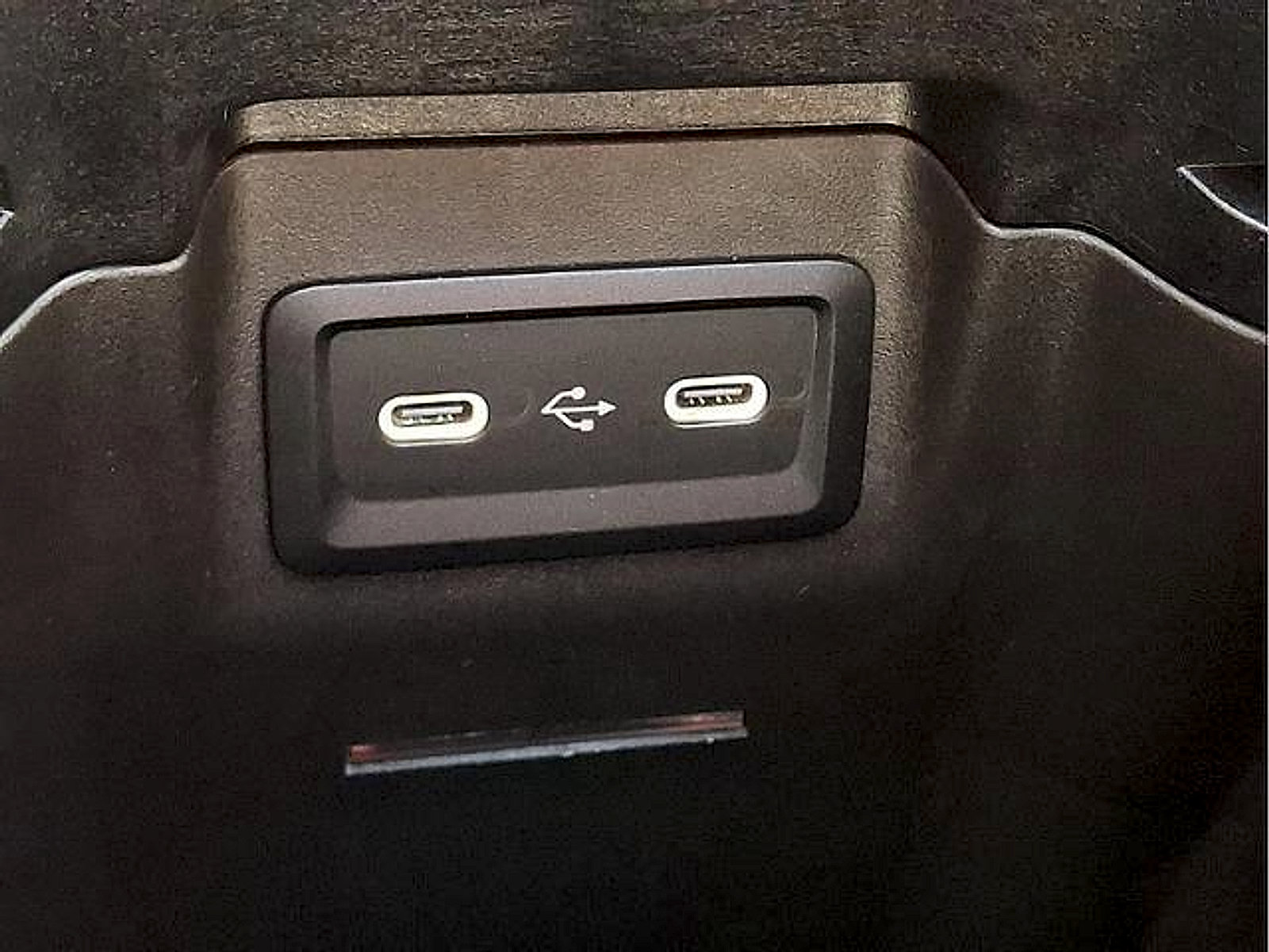 Used 2023 Mercedes-Benz GLC 300 4MATIC image 23