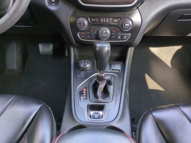 Used 2022 Jeep Cherokee Trailhawk w/ Sun, Sound & Nav Group image 19