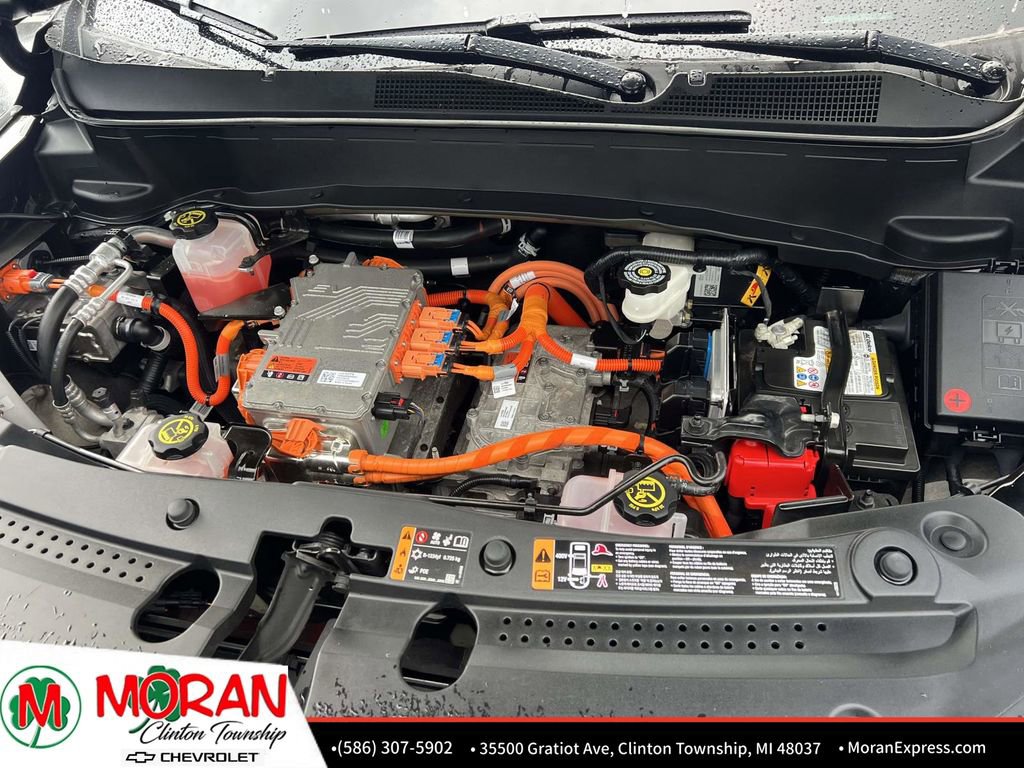 Certified 2023 Chevrolet Bolt EUV LT w/ Convenience Package image 11