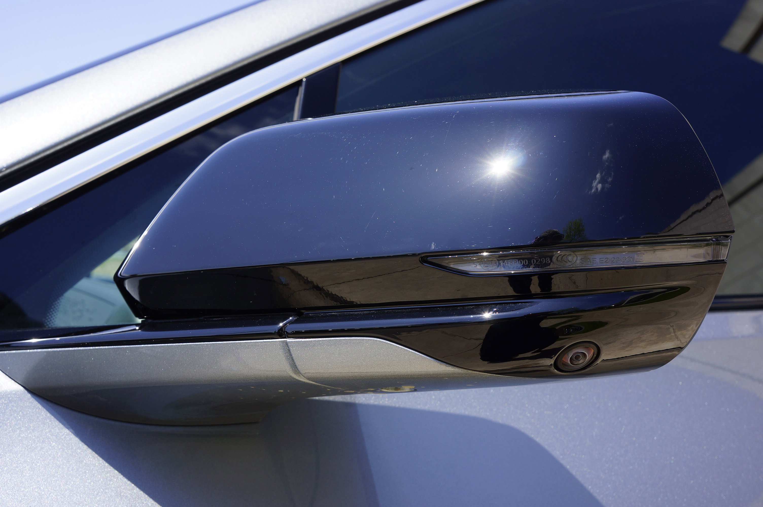 Used 2024 Cadillac Lyriq Tech image 19