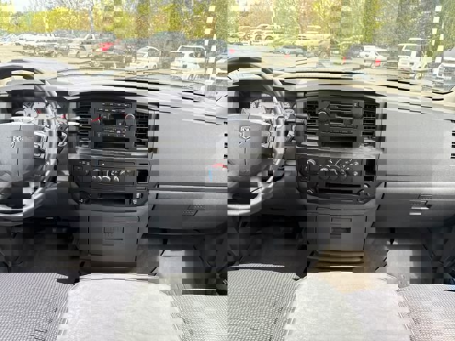 Used 2008 Dodge Ram 1500 Truck ST AWD/4WD image 10