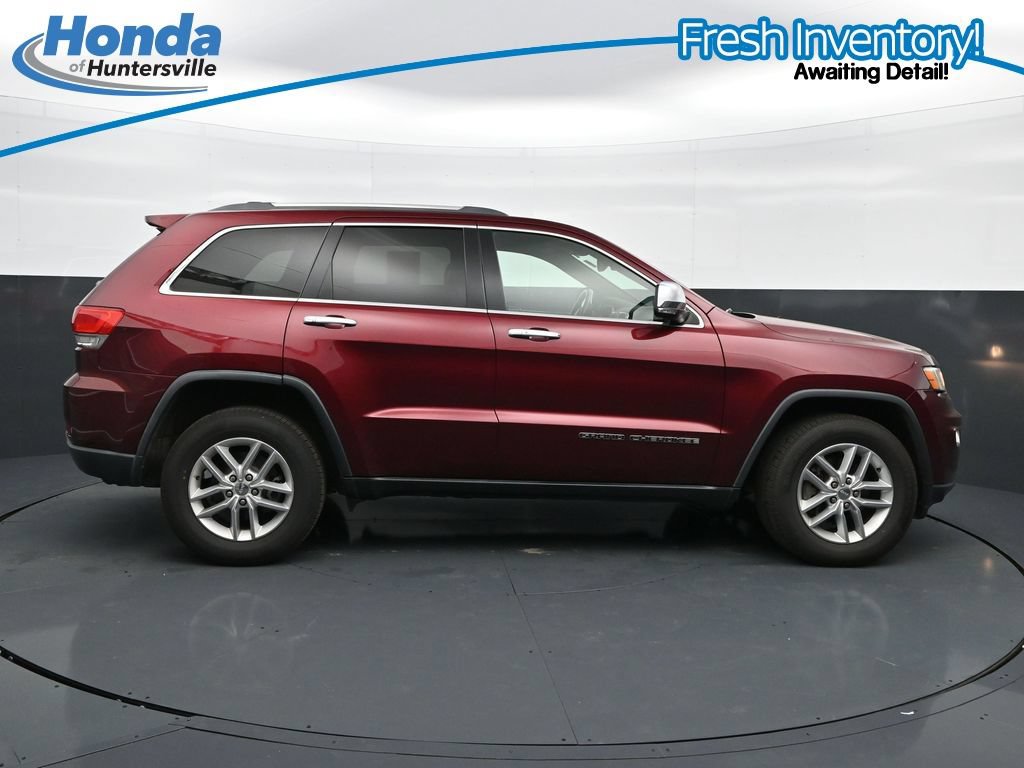 Used 2018 Jeep Grand Cherokee Limited AWD/4WD image 11