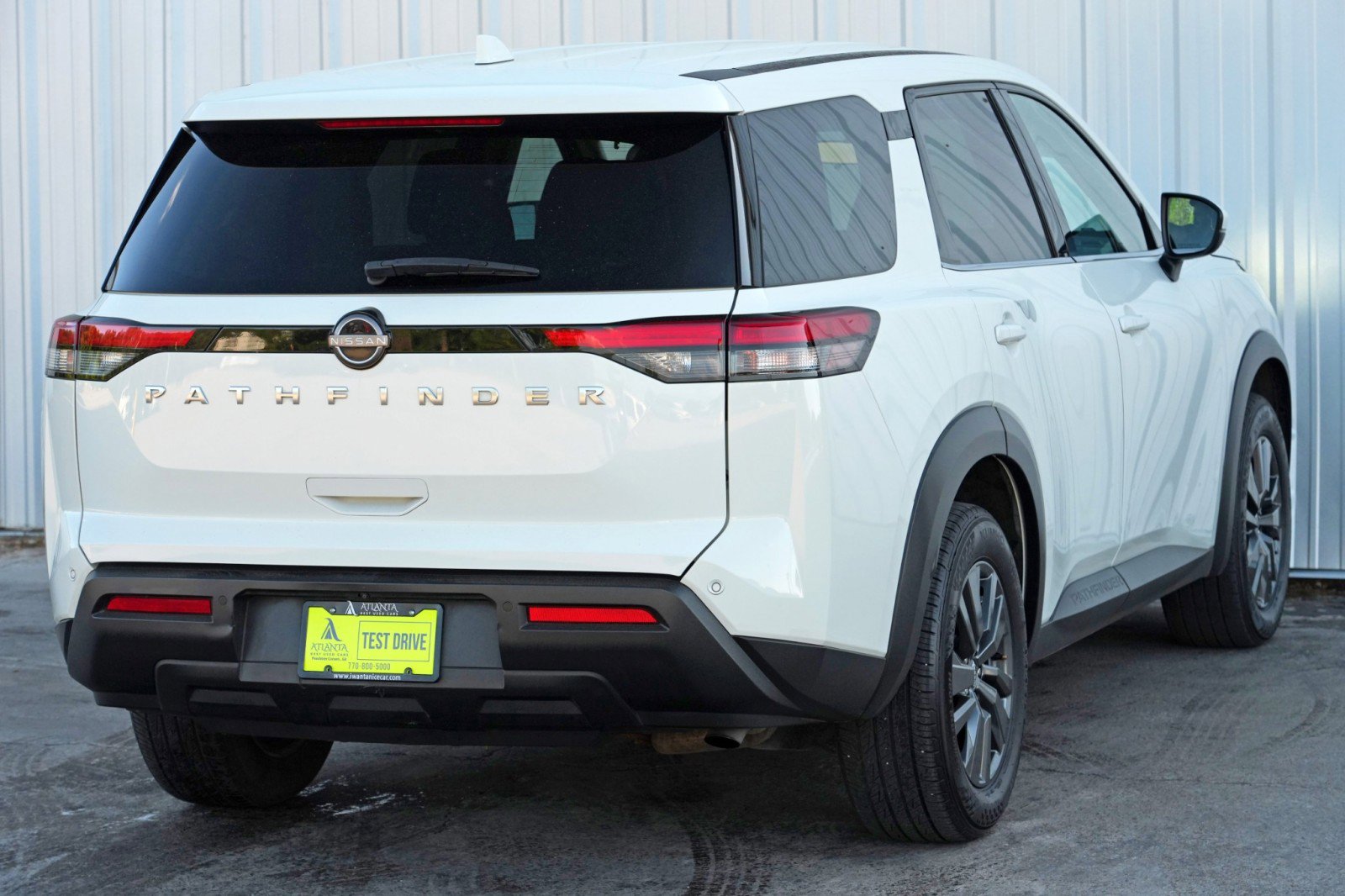 Used 2022 Nissan Pathfinder S image 47